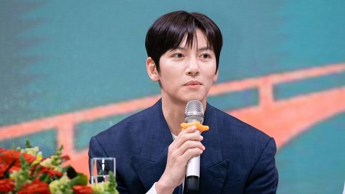 Ji Chang Wook chia sẻ về các dự án sắp tới.