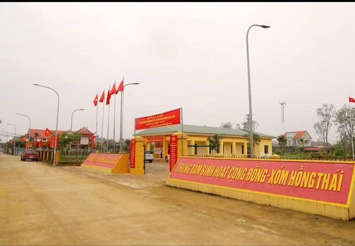 Hưng Nguyên Nam giảm từ 30 xuống còn 17 xóm, giảm 13 xóm, tương đương 43,33%.