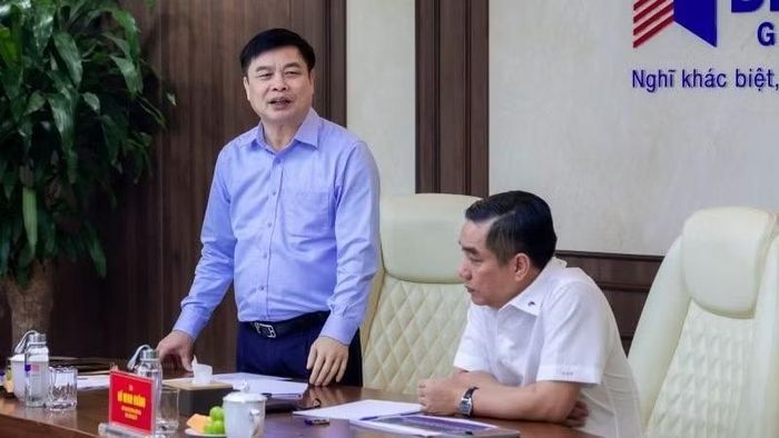 Ông Phạm Văn Nghiêm, Phó Chủ tịch Ủy ban nhân dân tỉnh Hưng Yên phát biểu chỉ đạo.