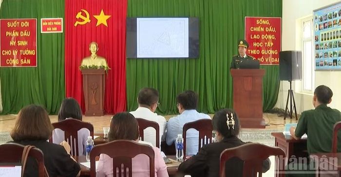 Sau khảo sát thực địa, Đoàn công tác đã họp và thống nhất một số nội dung phương án khoanh vùng khu vực bảo vệ Di tích lịch sử Đồn Biên phòng Đắk Đam.
