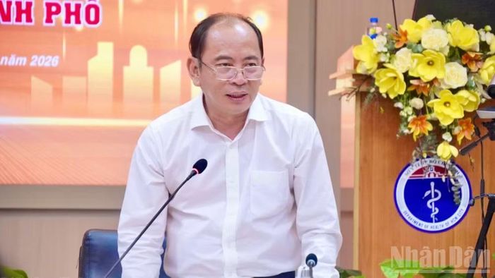 Phó Giáo sư, Tiến sĩ, bác sĩ Tăng Chí Thượng, Giám đốc Sở Y tế Thành phố Hồ Chí Minh.