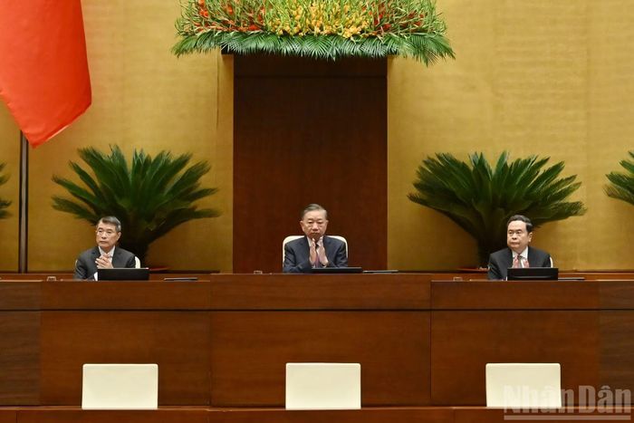 Tổng Bí thư, Chủ tịch nước Tô Lâm; Thủ tướng Lê Minh Hưng; Chủ tịch Quốc hội Trần Thanh Mẫn tham dự hội nghị.