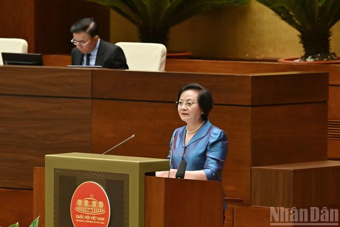 Phó Thủ tướng Phạm Thị Thanh Trà trình bày tham luận tại hội nghị.