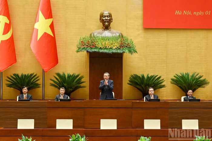 Tổng Bí thư, Chủ tịch nước Tô Lâm; Thủ tướng Lê Minh Hưng; Chủ tịch Quốc hội Trần Thanh Mẫn; Thường trực Ban Bí thư Trần Cẩm Tú; Trưởng ban Tổ chức Trung ương Nguyễn Duy Ngọc dự hội nghị.
