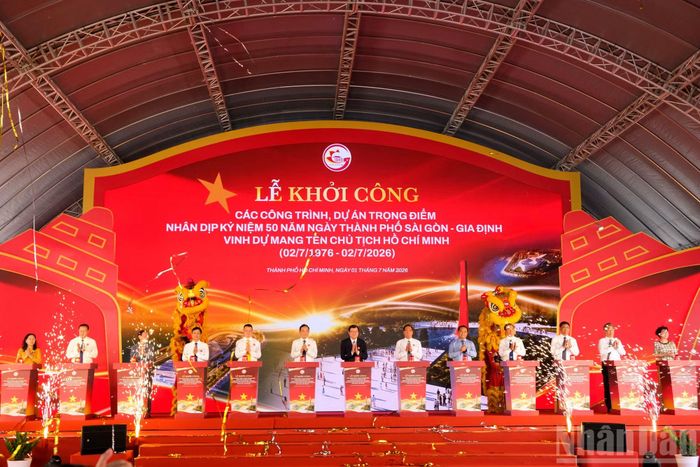 Lễ khởi công được tổ chức tại khu vực Bến Nhà Rồng-Khánh Hội, địa điểm gắn với dấu mốc lịch sử ngày 5/6/1911, nơi Bác Hồ ra đi tìm đường cứu nước.