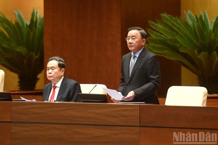 Thường trực Ban Bí thư Trần Cẩm Tú phát biểu tại hội nghị.
