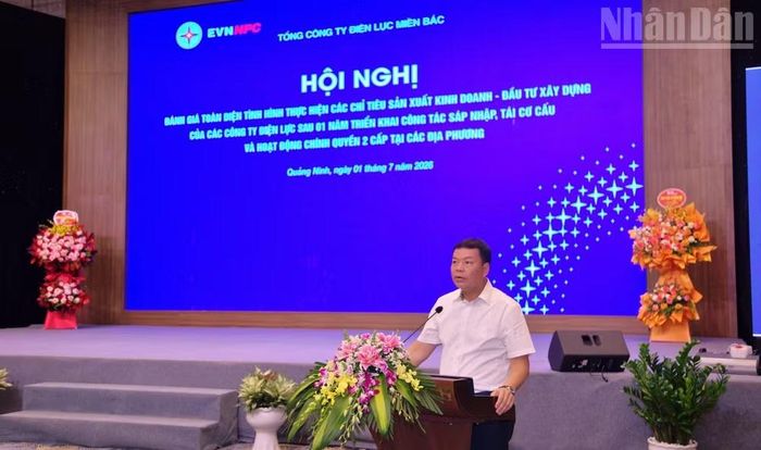 Ông Trần Đăng Sơn, Giám đốc Công ty Điện lực Ninh Bình.