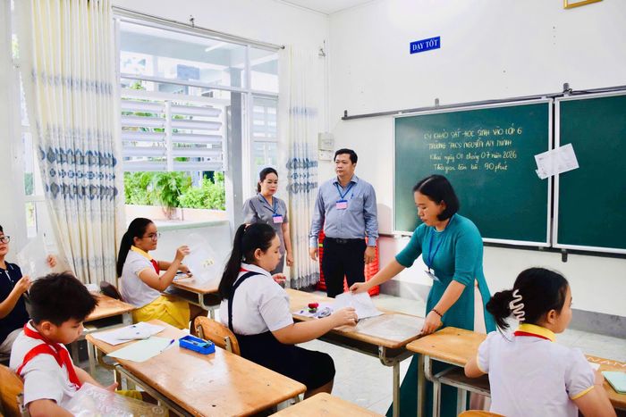  Kỳ khảo sát được tổ chức nghiêm túc dưới sự giám sát của Sở GD-ĐT. 