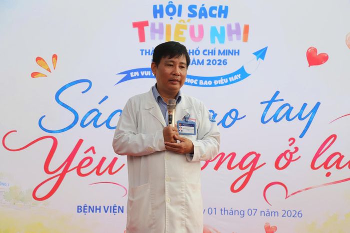 TS-BS.CKII Ngô Ngọc Quang Minh, Giám đốc Bệnh viện Nhi đồng 1, phát biểu tại chương trình. Ảnh: BTC