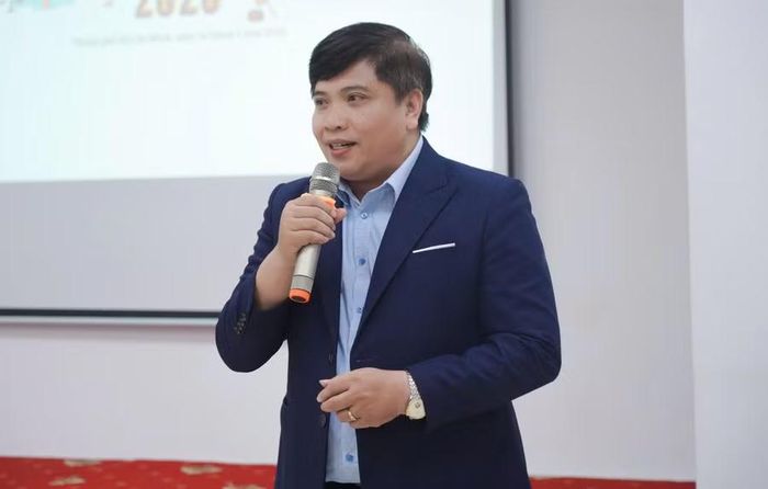 PGS.TS. Luật sư Bùi Kim Hiếu - Trưởng khoa Khoa Khoa học xã hội và Ngôn ngữ quốc tế, Trường Đại học Gia Định. Ảnh: NVCC