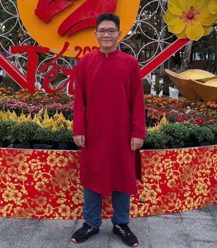 Em Bùi Lê Hà Nhân.