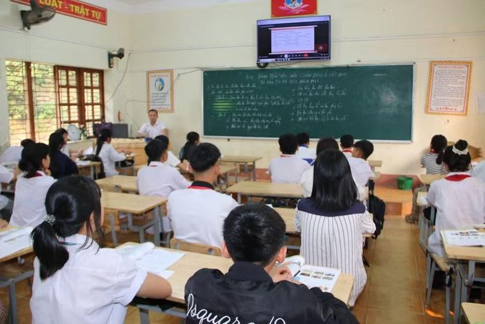 Việc sắp xếp lại trường học nhằm đáp ứng nhu cầu học tập, phù hợp chính quyền địa phương hai cấp.