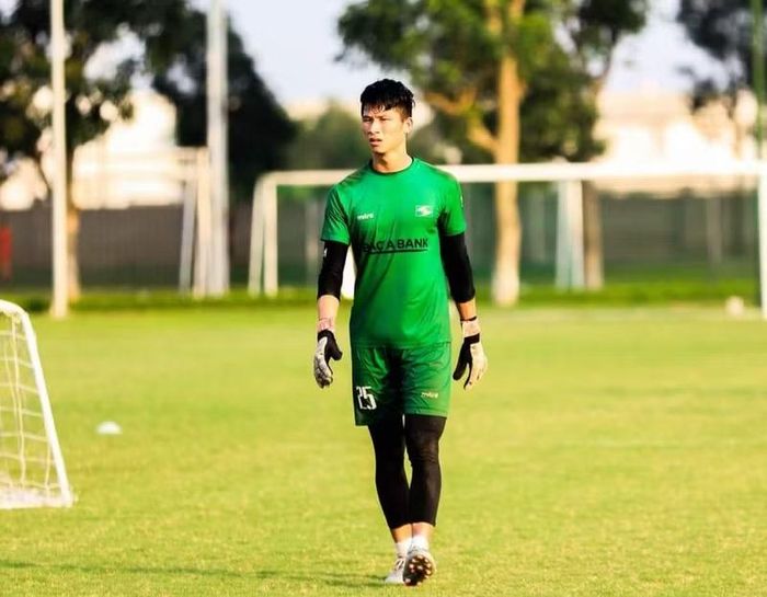 Trong khi thủ môn Hồ Viết Đại, cựu cầu thủ của Hồng Lĩnh Hà Tĩnh sẽ tạo thêm sự cạnh tranh trong khung gỗ của Hải Phòng FC ở mùa giải tới. Ảnh: FBNV.
