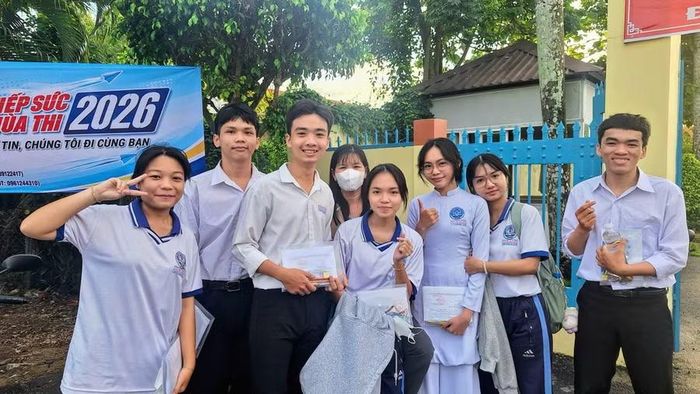 Học sinh An Giang tham dự Kỳ thi tốt nghiệp THPT năm 2026. Ảnh: Trọng Nhân.