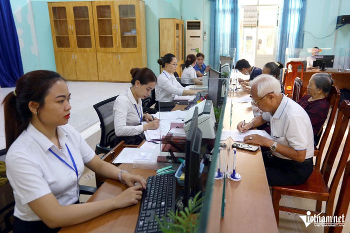 Sau 1 năm, chính quyền địa phương 2 cấp đã đi vào vận hành, bước đầu ổn định