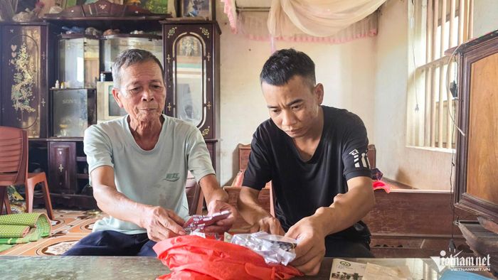 Tiền chỉ để dành dụm mua thuốc điều trị bệnh cho anh Chức