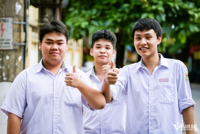 Các thí sinh dự thi tốt nghiệp THPT năm 2026. Ảnh: Phạm Tùng.