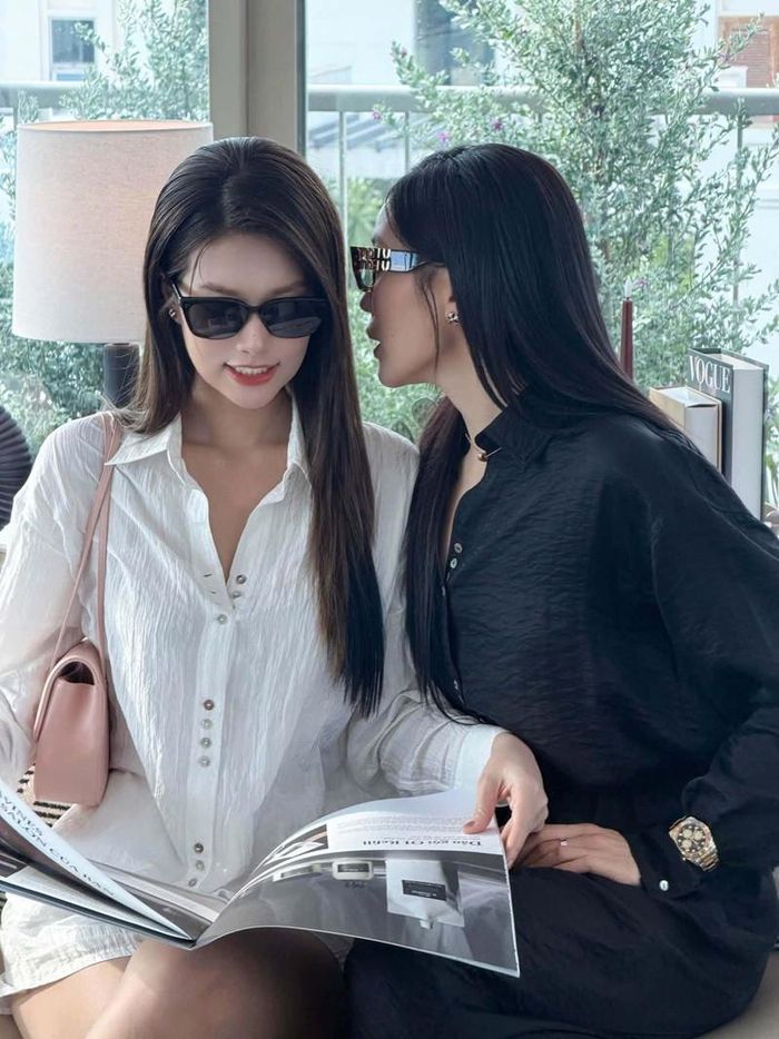 Hoa hậu Thiên Ân và Nguyễn Cao Kỳ Duyên gây chú ý khi cùng dự một sự kiện nhưng chọn trang phục có tông màu đối lập nhau.