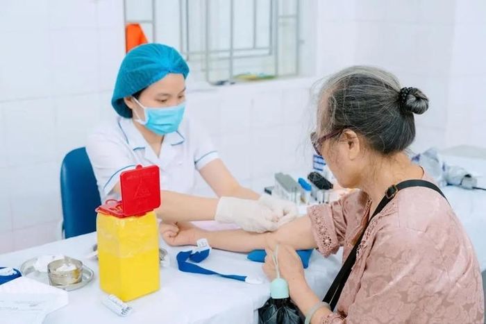 Hà Nội khởi động chương trình khám sức khỏe miễn phí quy mô lớn trên toàn thành phố.