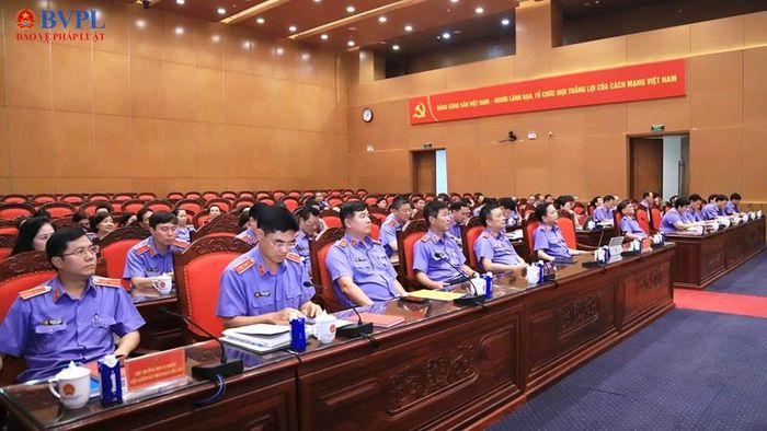  Lãnh đạo các đơn vị thuộc VKSND tối cao dự Hội nghị tại điểm cầu trụ sở cơ quan.