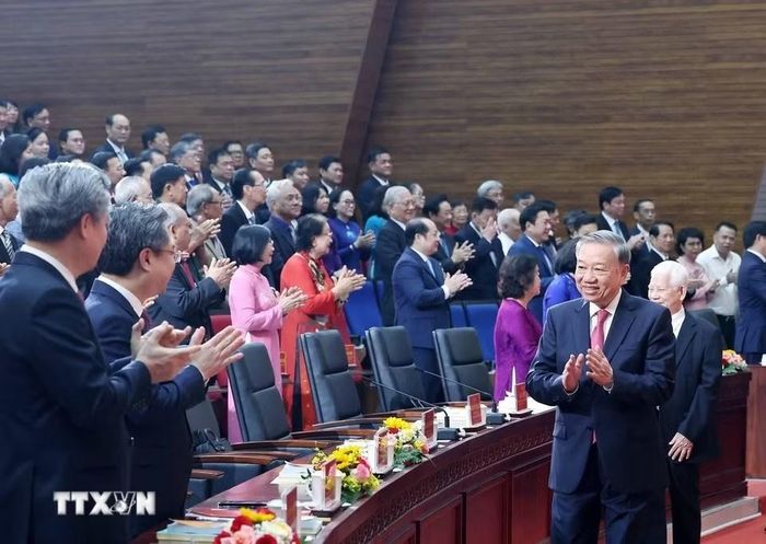 Sáng 30/6/2025, Tổng Bí thư Tô Lâm dự Lễ công bố Nghị quyết, quyết định thành lập Thành phố, Đảng bộ và lãnh đạo Thành phố Hồ Chí Minh (Ảnh: Thống Nhất/TTXVN)