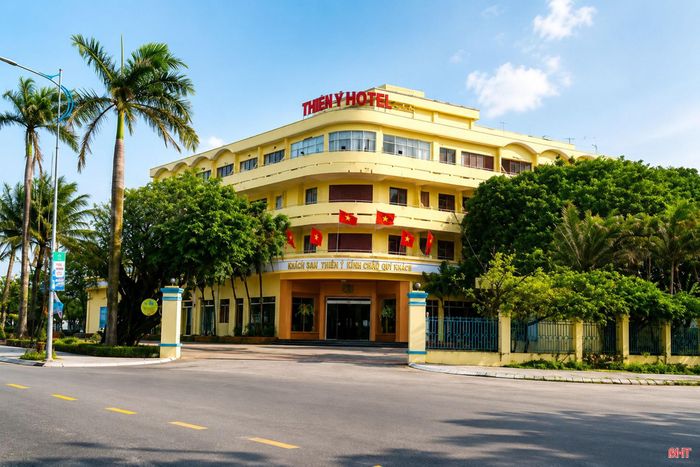 Trong tháng 5 và 6/2026, khách sạn Thiên Ý (KDL Thiên Cầm) đạt công suất phòng 100%.