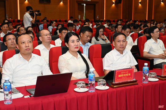 Đại biểu tham dự tại điểm cầu tỉnh Hà Tĩnh.