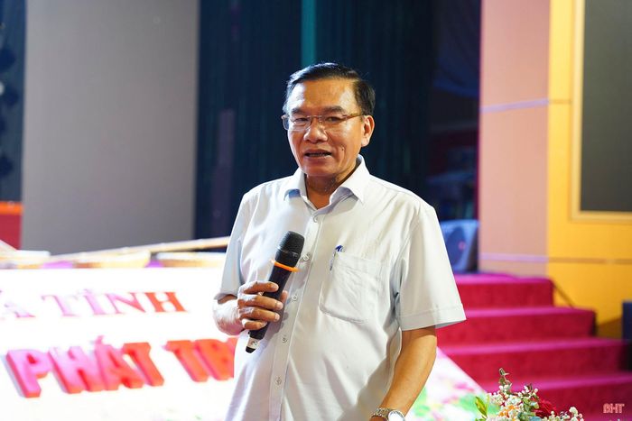 Đại biểu góp ý giúp chương trình hoàn thiện hơn trước lúc tham gia hội diễn.