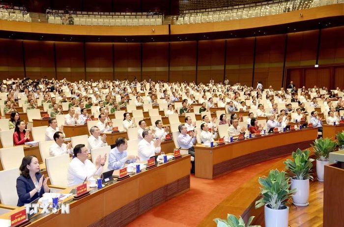 Các đồng chí lãnh đạo, nguyên lãnh đạo Đảng, Nhà nước và đại biểu dự hội nghị. (Ảnh: Phương Hoa/TTXVN)