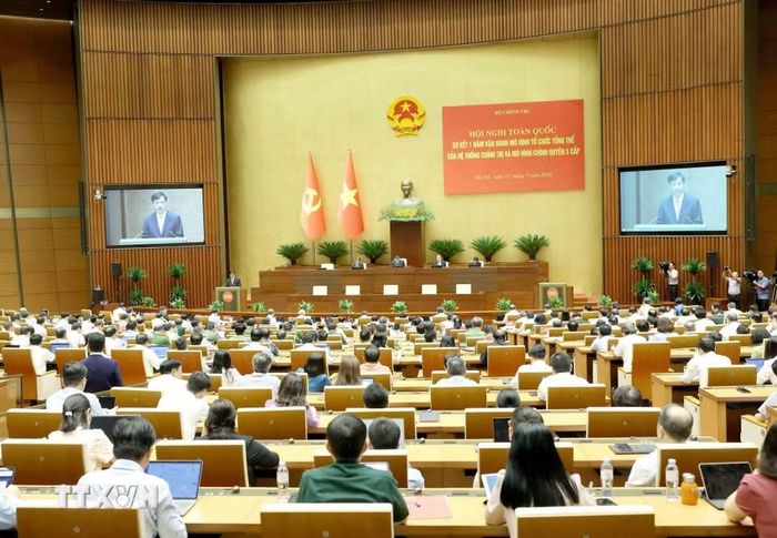 Hội nghị toàn quốc sơ kết 1 năm vận hành mô hình tổ chức tổng thể của hệ thống chính trị và mô hình chính quyền 3 cấp. (Ảnh: Phương Hoa/TTXVN)