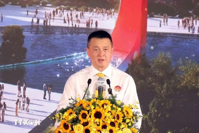Ông Đặng Minh Trường, Chủ tịch Hội đồng Quản trị Tập đoàn Sun Group, phát biểu tại lễ khởi công. (Ảnh: Thanh Vũ/TTXVN)