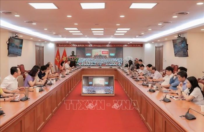 Đại biểu tham dự hội nghị trực tuyến tại điểm cầu Thông tấn xã Việt Nam. Ảnh: Thành Phương/TTXVN