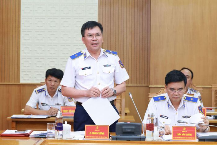 Thiếu tướng Lê Đình Cường - Tư lệnh Cảnh sát biển Việt Nam phát biểu tại Hội nghị. Ảnh: Đức Tĩnh
