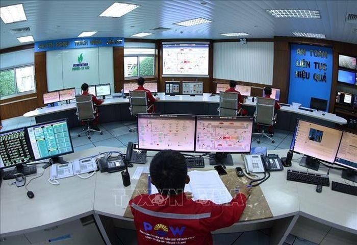 Trung tâm điều hành sản xuất phát điện ở nhà máy của Công ty Điện lực dầu khí Cà Mau (PV Power Ca Mau) ở xã Khánh An, tỉnh Cà Mau.