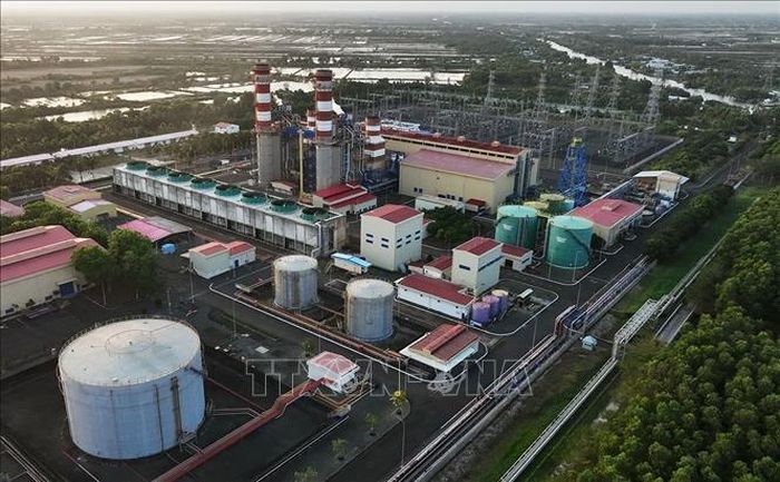 Công ty Điện lực Dầu khí Cà Mau (PV Power Ca Mau) ở xã Khánh An, tỉnh Cà Mau có 2 nhà máy điện, tổng công suất 1.500 MW, năm 2026 phấn đấu sản xuất và hòa lưới điện quốc gia 5,6 tỷ kWh.