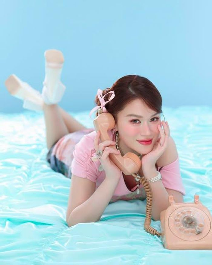 Ngọc Thanh Tâm đón tuổi mới với nhan sắc ngọt ngào. (Nguồn: FBNV)