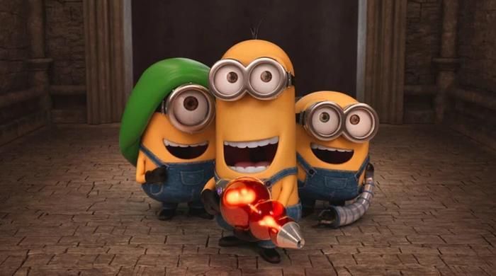 Minions là phần phim đầu tiên của loạt ngoại truyện và hiện xếp cuối bảng xếp hạng rating (Ảnh: Illumination).