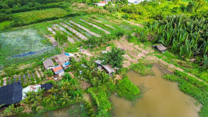 Khi khu đất đã chính thức bị đưa vào kế hoạch sử dụng đất hằng năm để phục vụ dự án hoặc chuyển mục đích sử dụng, quyền lợi của người dân sẽ bắt đầu bị hạn chế một phần (Ảnh: Ni Na)