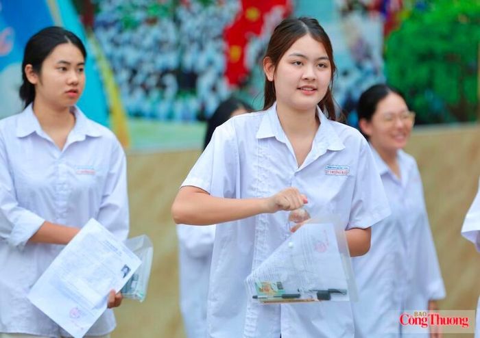 Kỳ thi tốt nghiệp THPT 2026 diễn ra trong hai ngày 11-12/6 với hơn 1,2 triệu thí sinh. Ảnh minh họa