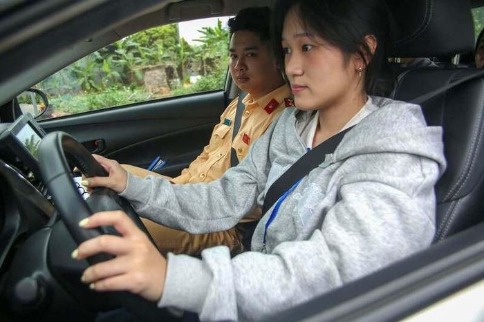 Nhiều quy định mới về sát hạch và cấp giấy phép lái xe áp dụng từ ngày 1/7/2026. Ảnh: Minh Hà