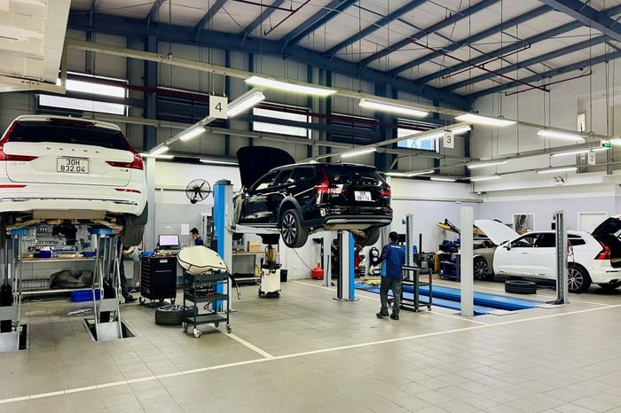 Hệ thống dịch vụ hậu mãi toàn diện sẽ là thứ mà các hãng xe Trung Quốc cần có để tạo sự uy tín với khách hàng Việt Nam.