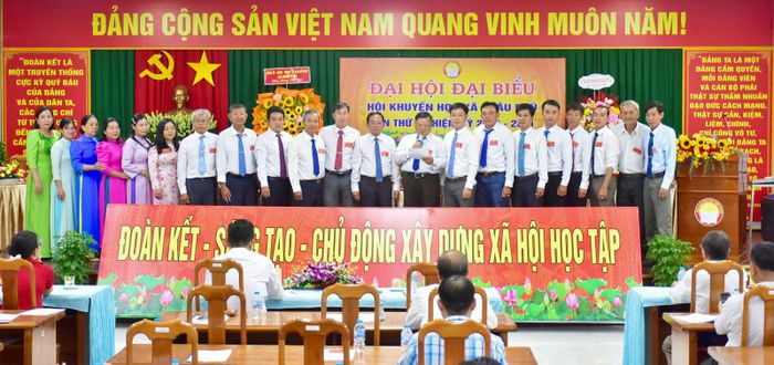 Ban Chấp hành Hội Khuyến học xã Châu Phú, nhiệm kỳ 2026 - 2031.