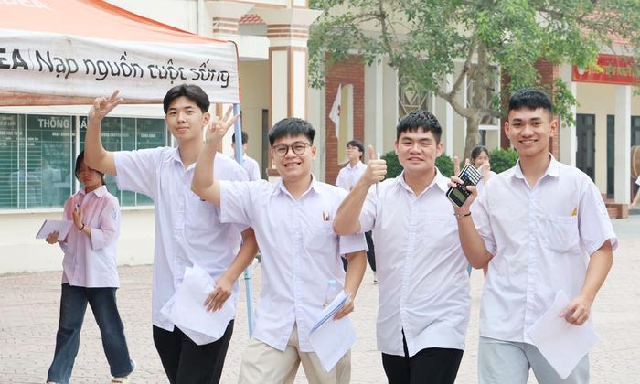 Thí sinh tỉnh Bắc Ninh phấn khởi hoàn thành kỳ thi tốt nghiệp trung học phổ thông năm 2026.