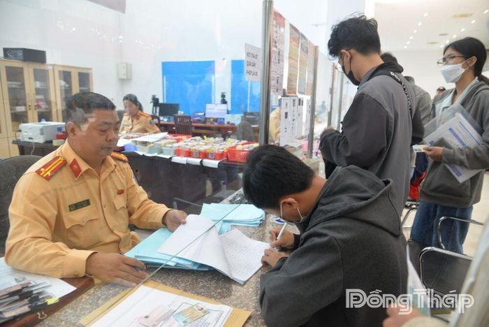 Đồng Tháp đẩy mạnh chuyển đổi số và nâng cao toàn diện chất lượng phục vụ người dân, doanh nghiệp. 