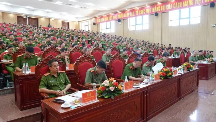 Đại biểu dự buổi làm việc của đoàn kiểm tra Bộ Công an về công tác phòng, chống ma túy.