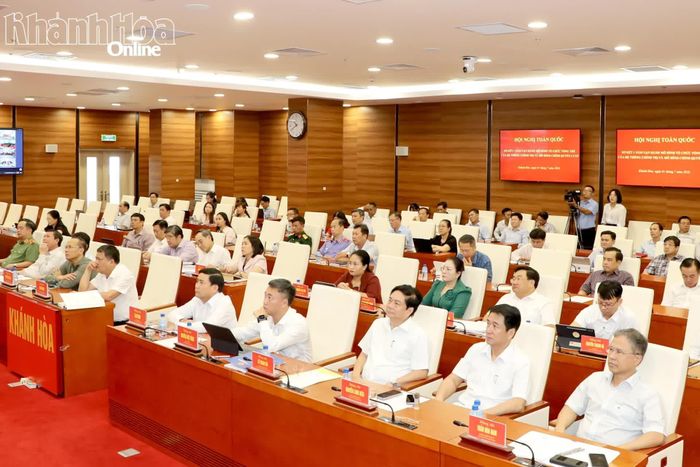 Quang cảnh hội nghị tại điểm cầu Tỉnh ủy Khánh Hòa.