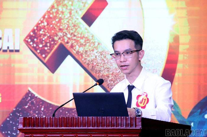 Ngay sau chương trình khai mạc, các thí sinh đã thực hiện phần dự thi tại Vòng chung khảo Hội thi Báo cáo viên, tuyên truyền viên giỏi năm 2026.