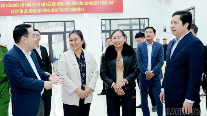 Các đồng chí lãnh đạo tỉnh dành nhiều thời gian kiểm tra và nắm bắt những khó khăn ở cơ sở để kịp thời chỉ đạo, tháo gỡ.
