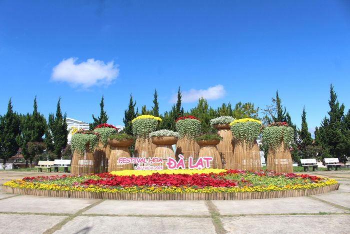 Festival Hoa Đà Lạt là điểm hẹn hấp dẫn người yêu hoa