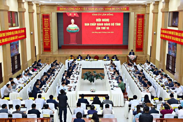 Sau một năm hợp nhất, bước đầu tỉnh đã đạt những kết quả quan trọng trong xây dựng Đảng, tạo nền tảng vững chắc cho phát triển. (Ảnh: Nguyễn Luân - Chính Thành)